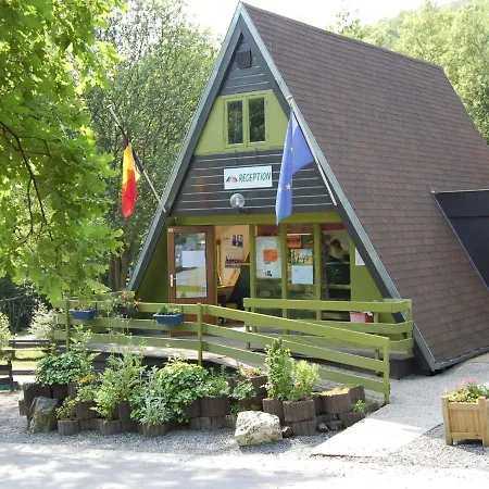 Ferienhaus Cozy Detached Chalet With Terrace In The Area